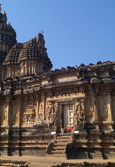 1200px-Sringeritemple
